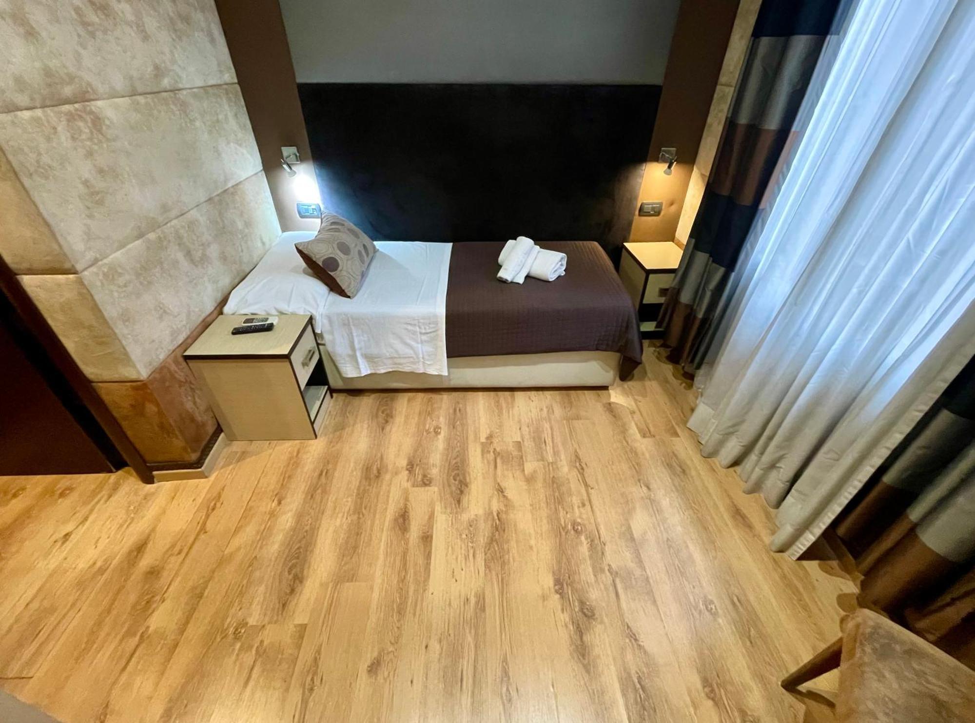Blue Suite Vatican Guesthouse Rzym Zewnętrze zdjęcie