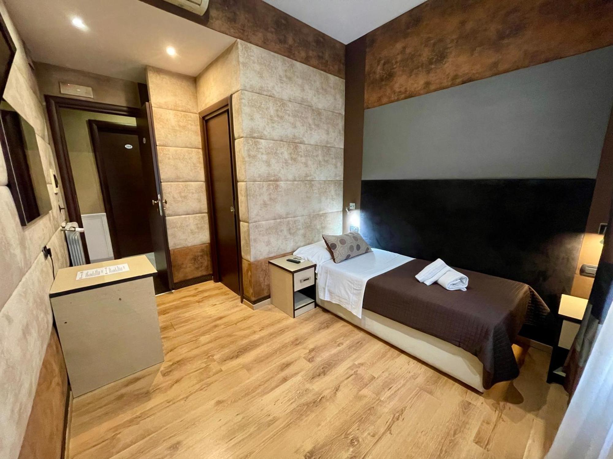 Blue Suite Vatican Guesthouse Rzym Zewnętrze zdjęcie